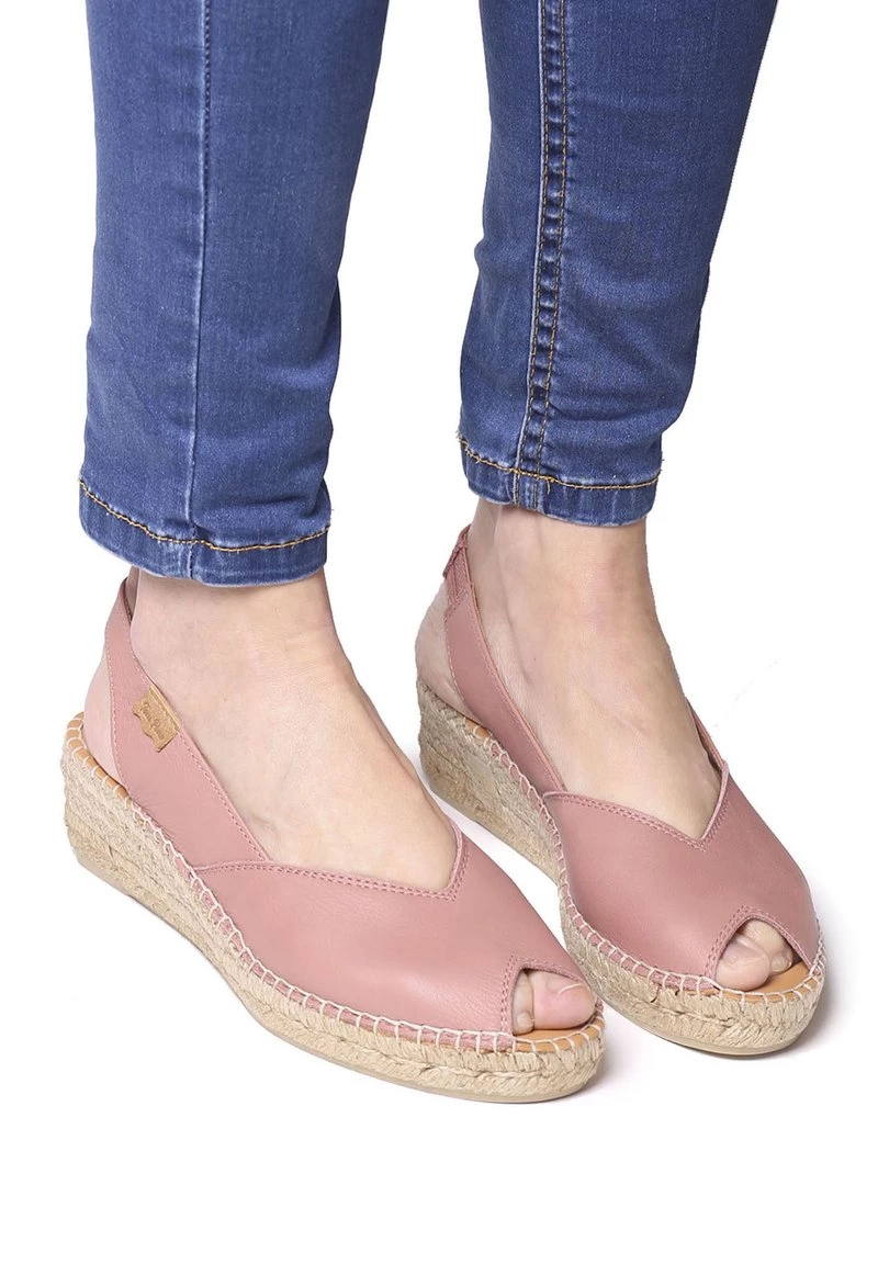 Toni Pons Donna BERNIA - Spuntate - Pale 1 Toni Pons Donna BERNIA - Spuntate - Pale