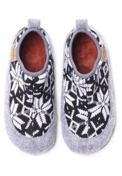 Toni Pons Unisex Scarpe Senza Lacci - Black -Negozio online Toni Pons Italia edc515d01d564c4c8f2b203f5aa6d65d